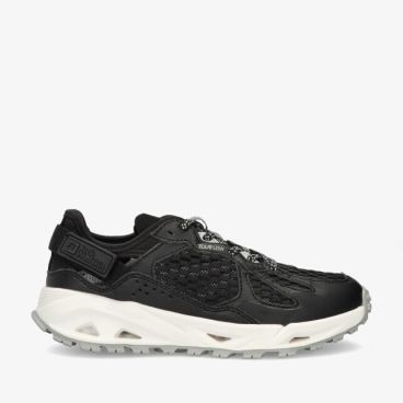 Zwarte Jack Wolfskin Prelight A64087 6350 sneaker met ademend mesh bovenwerk robuuste witte zool en grof profiel