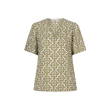 Lofty Manner QC03 472