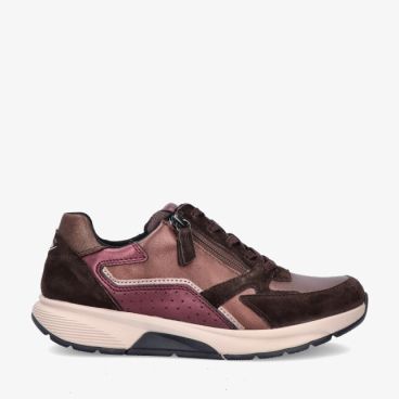 Bruine Rolling Soft 0106.01 016 sneaker in leren combinatie met suède overlays zijrits en beige zool met donkere loopzool