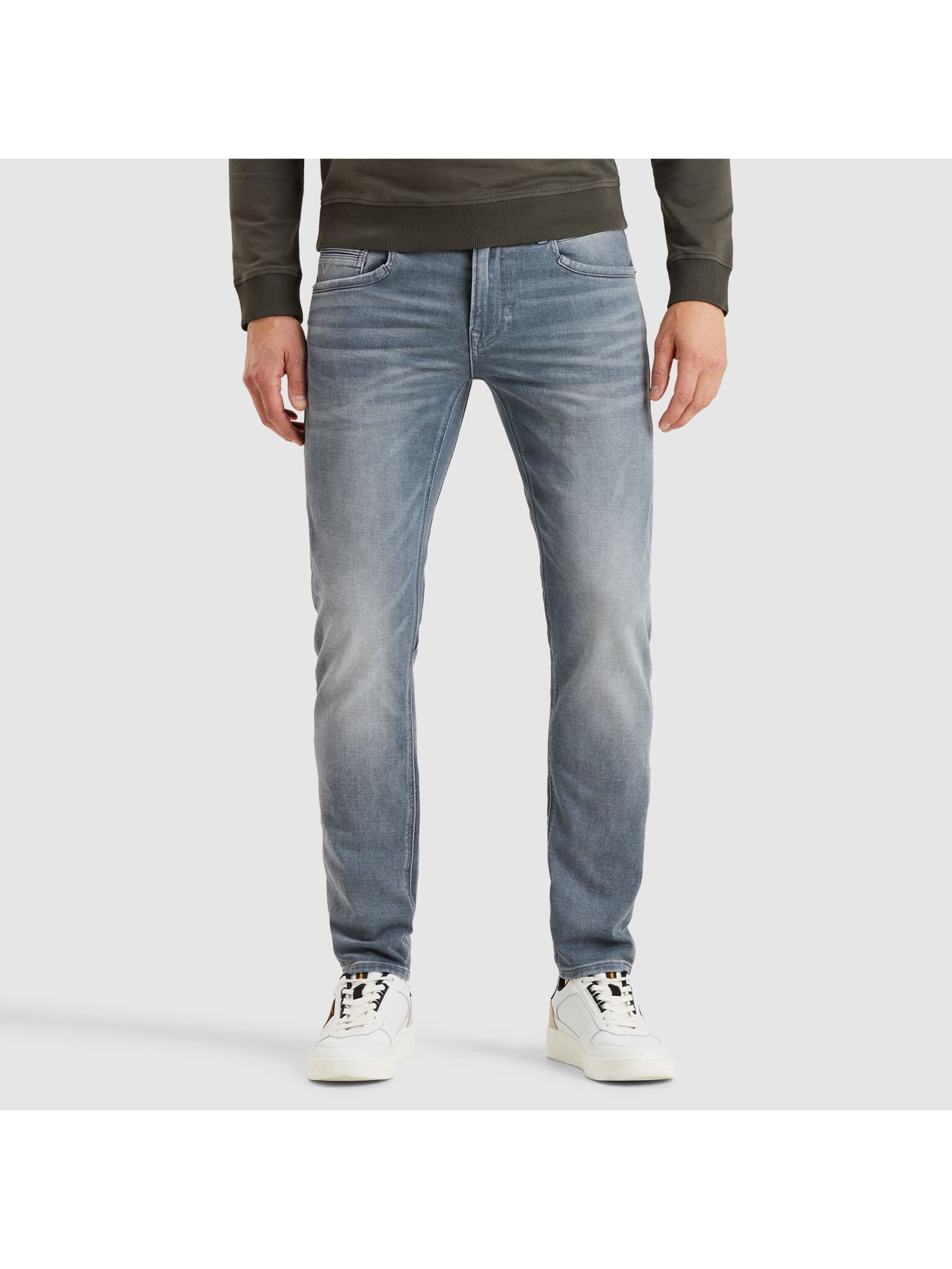 Grijs