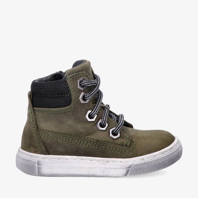Kaki nubuck kindersneaker Track Style 326860 567-W5 met hoge schacht grijszwarte veters metalen haken en witte zool