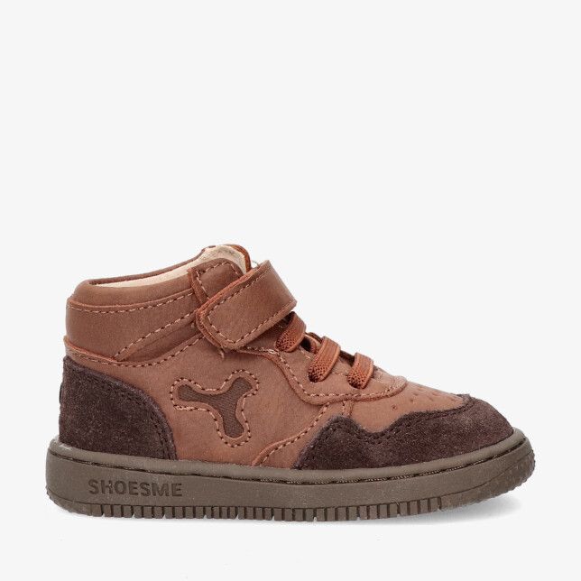 Shoesme Babyproof BN24W009 A bruine nubuck babysneaker halfhoog met klittenband veters en rubberzool