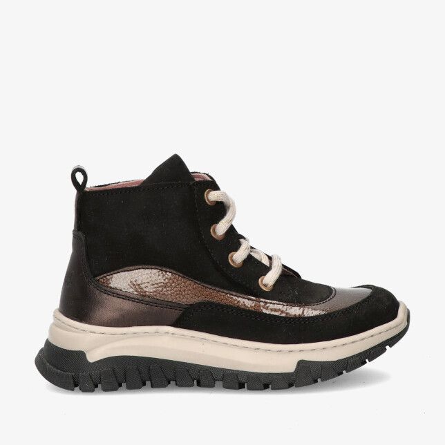 Zwarte Twins 325605 189-W3 sneakerlaars in leren combi met beige veters chunky zool en metallic panelen met lichte structuur