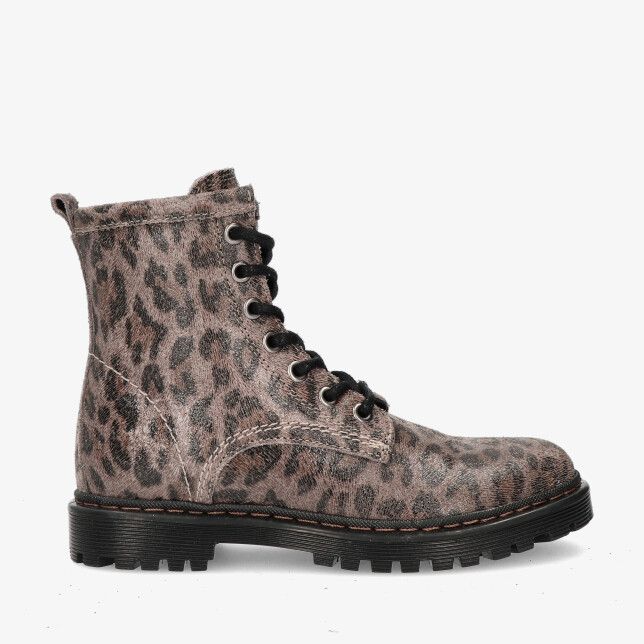 Bruine suède veterboot met luipaardprint van Giga G4465 B67.000 met zwarte veters en grove profielzool