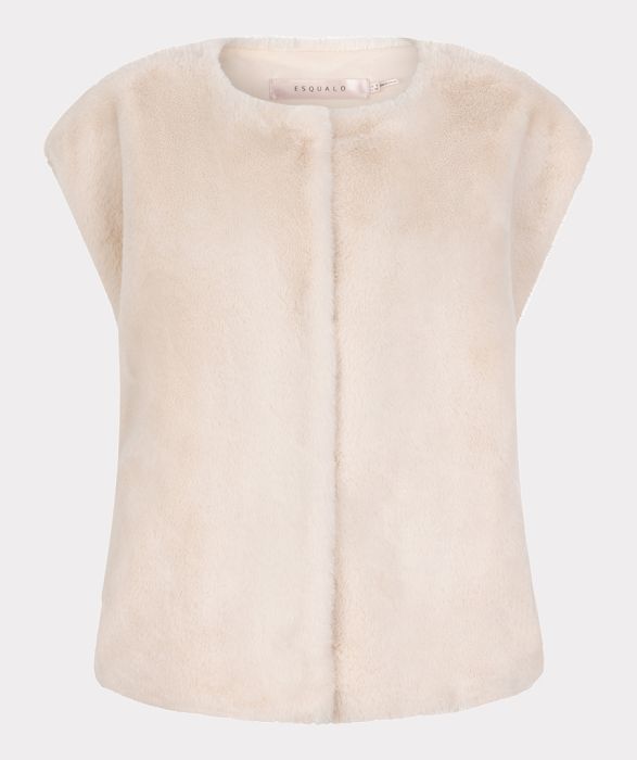 EsQualo gilet in ecru F25.37500 165 mouwloos met ronde hals en zachte nepbontlook in recht model