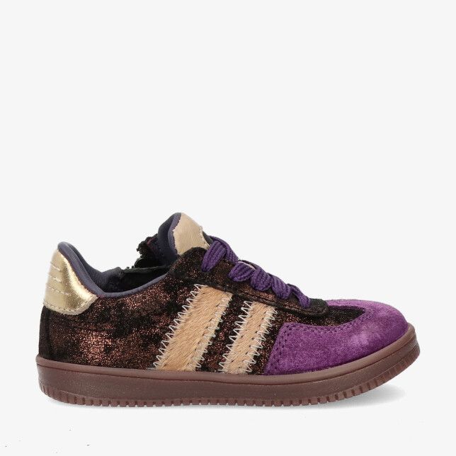 Pinocchio P1103 94CO sneaker in paarse leren combinatie met suède neus gouden hiel glanzende zijpanelen en bruine zool