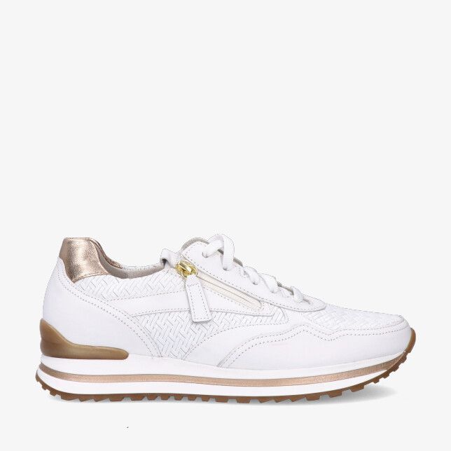 Gebroken witte Gabor 86.524 80 sneaker in leren combi met geweven panelen gouden hielaccent zijrits en bruine profielzool