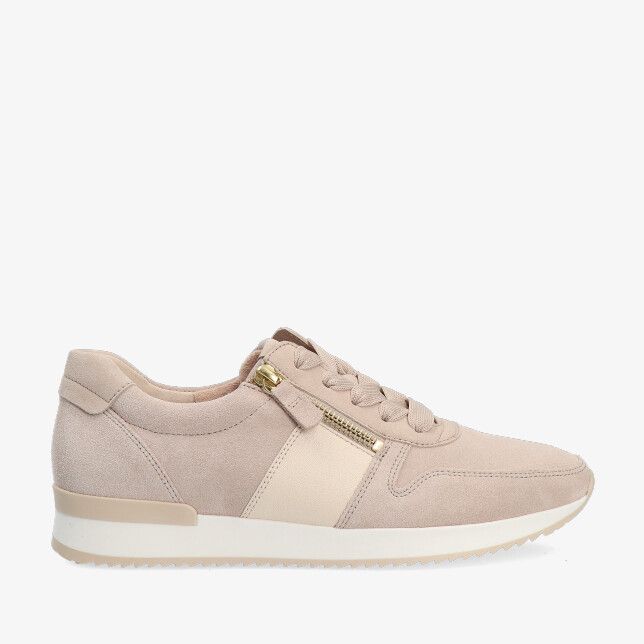 Beige suède sneaker Gabor 83.420 12 met goudkleurige zijrits brede veters en witte profielzool