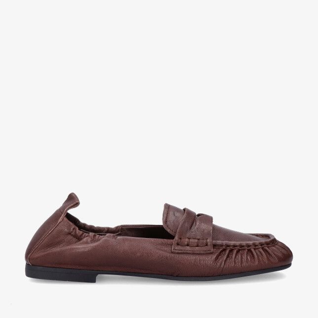 Bruine leren loafer Copenhagen CPH885 in Leather Brown met geplooide rand langs de neus mocassin stiksel en elastische hiel