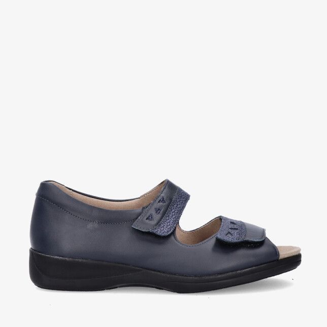 Blauwe Solidus model 73081 80816 comfortsandaal met open teen dichte hiel twee klittenbandbandjes en zwarte lage zool