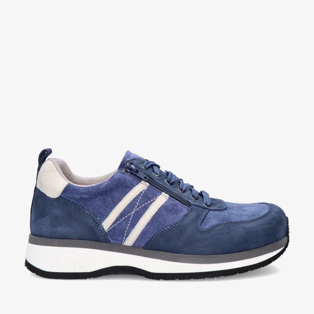Blauwe Nimco Challenger 70205.2 255 sneaker in stretchcombi met suède panelen zijrits witte strepen en dikke witte zool