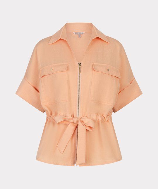 Oranje EsQualo blouse SP26.10038 223 met kraag korte mouwen rits twee borstzakken en strikceintuur in de taille