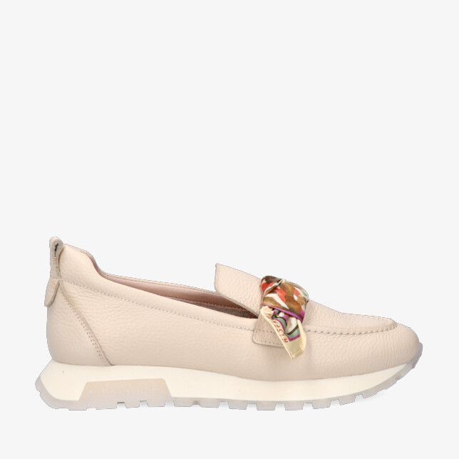 Beige leren Hispanitas 264863 Butter loafer met witte profielzool en geknoopt gekleurd sjaaldetail