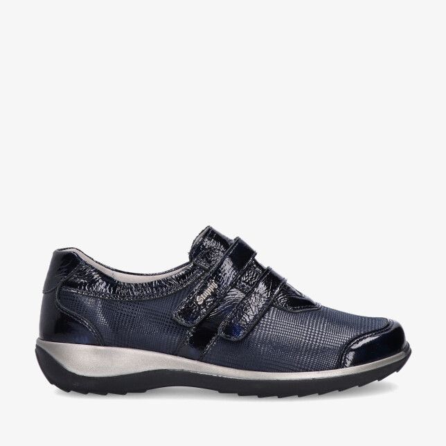 Blauwe Stuppy model 9972 682 009 sneaker met stretchcombinatie klittenbandsluitingen glanzende details en profielzool