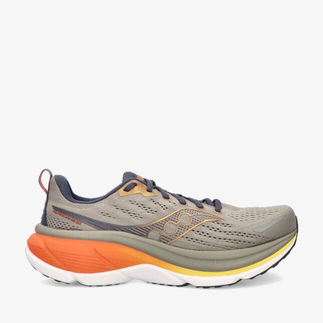 Taupekleurige Saucony Hurricane 25 van mesh model S21026 142 met geperforeerd bovenwerk en dikke zool met oranje en geel