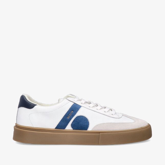 Blackstone EG554 sneaker in gebroken wit met blauwe details en suède neus met gumzool lage veterschoen