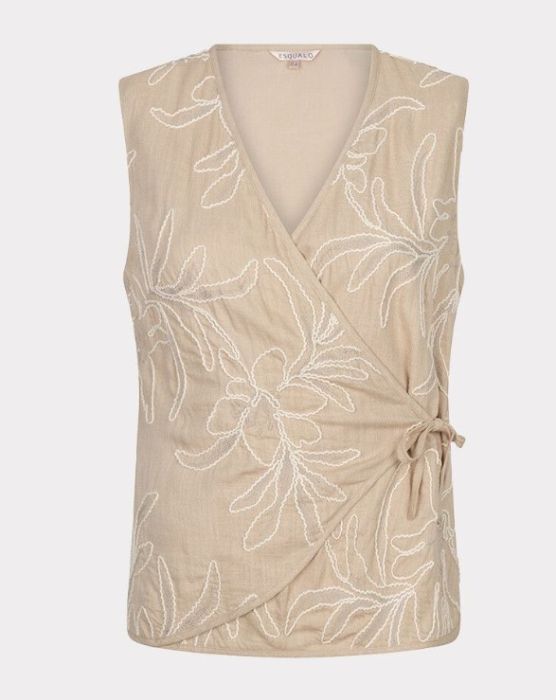 Beige wikkeltop van EsQualo model HS26.15210 180 met V-hals mouwloos met strik opzij en witte geborduurde bladeren