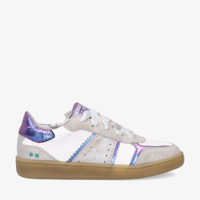 Witte Bunnies JR SENNA 226251 991 sneaker in leren combinatie met suède overlays iriserende paarse details en gumzool