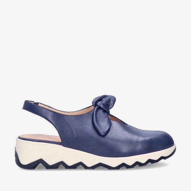 Blauwe leren Wonders C-7602 Sauvag Baltic slingback met strik op de wreef en dikke witte zool met kartelprofiel